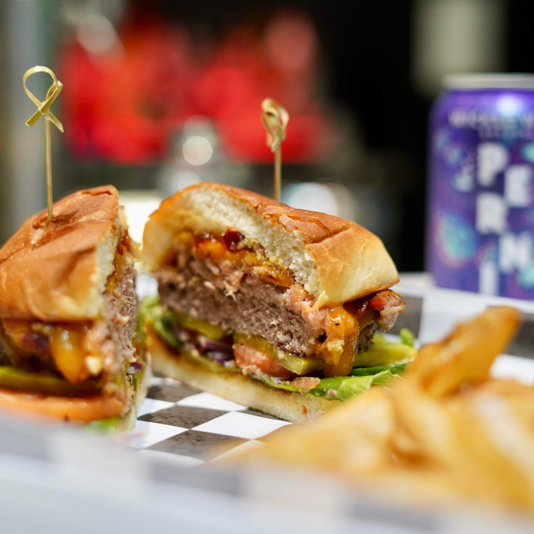 Restaurant & Sports Bar